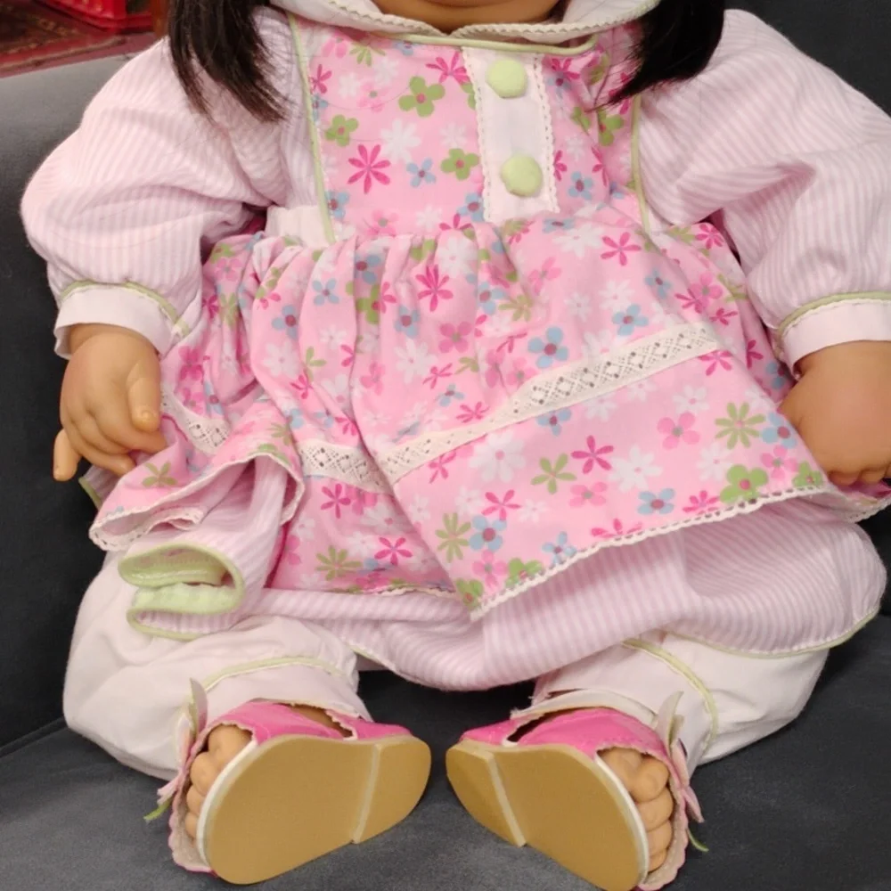 Adora Doll - Picture 3 of 10